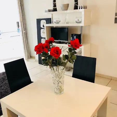 아파트 O Palais Des Iles Two Bedroom 칸느